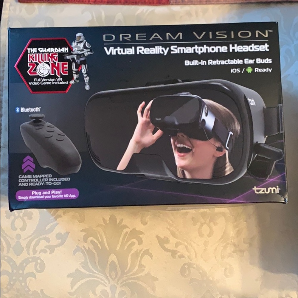 Dream Vision: Virtual Reality Smartphone Headset